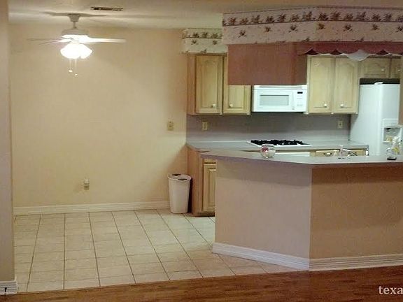 2nd image of 4119 Avenue Q