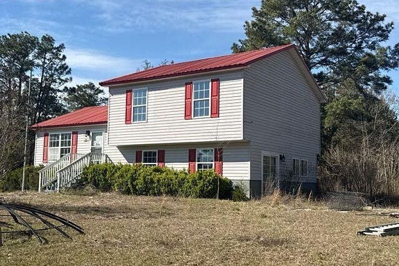 2nd image of 436 Rhoda Rish Rd