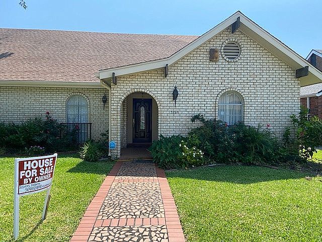 1st image of 3805 Tolmas Dr