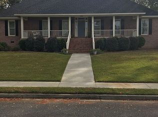 1308 Deerbrook Dr, Valdosta, GA 31602