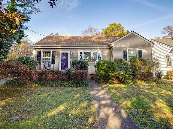 2nd image of 4609 Bassett Ave