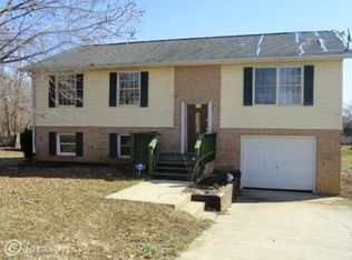 735 1st St, Inwood, WV 25428