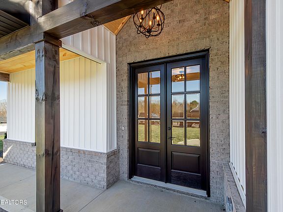 4th image of 103 Wapiti Ln