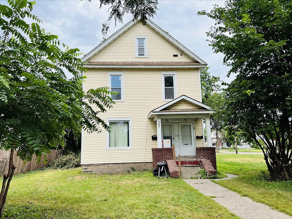 1st image of 2651 Oliver Ave N