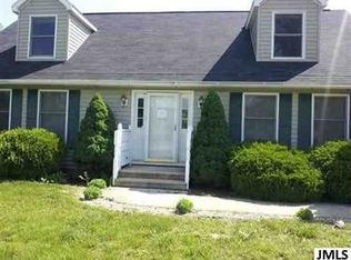 11291 Parkview Ct, Cement City, MI 49233