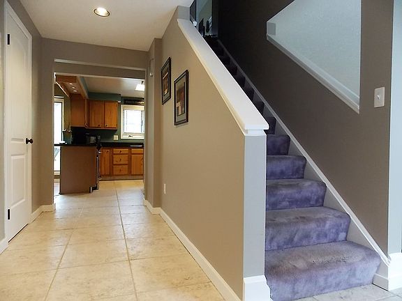 3rd image of 29 Black Mallard Cir