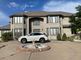 6350 S Netherland Cir, Centennial, CO 80016