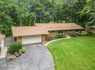 4683 E Hillcrest Dr, Berrien Springs, MI 49103