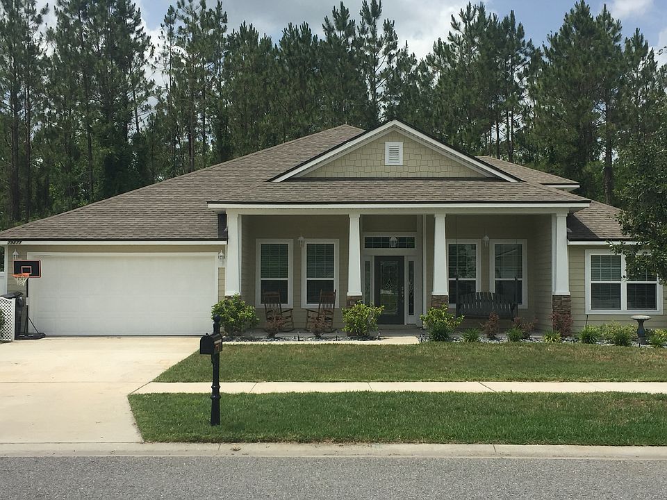 1st image of 79877 Plummers Creek Dr