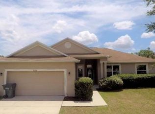 8398 Greystone Dr, Lakeland, FL 33810