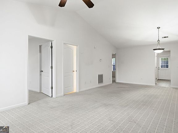 3rd image of 6 Brittany Ct #24