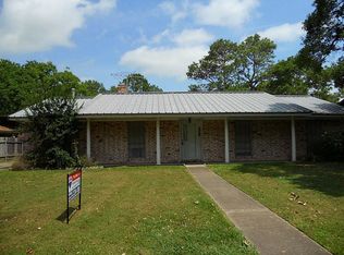 2925 Del Monte Ave, Bay City, TX 77414