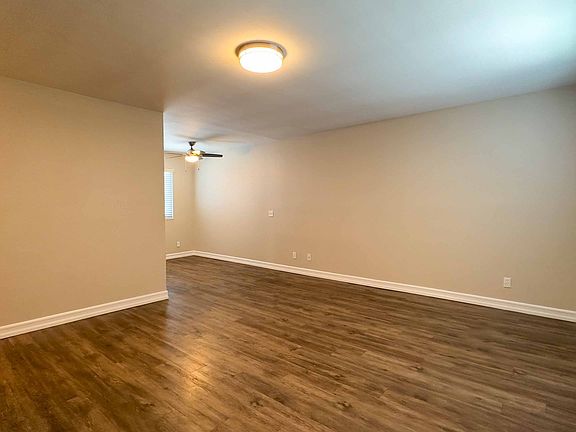 5th image of 3719 Marlborough Ave APT 5