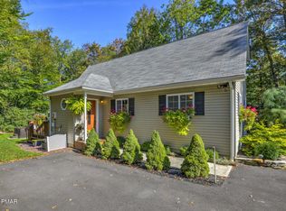 1151 Kilmer Rd, Tobyhanna, PA 18466