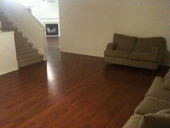 2nd image of 106 Cypress Ct