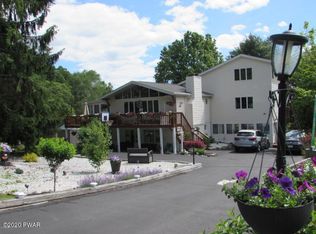 105 Lookout Dr, Lords Valley, PA 18428