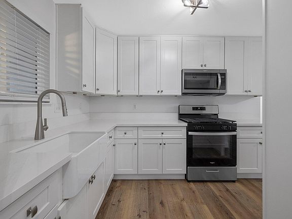 2nd image of 2801 W Dorothea Avenue