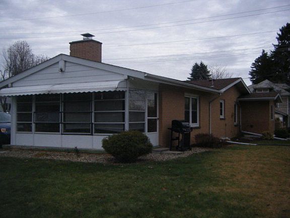 3rd image of 515 Tiffin St