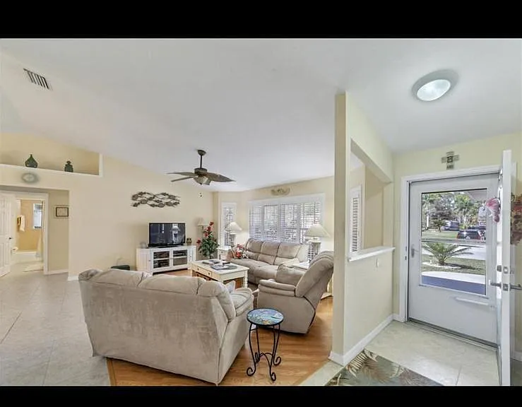 18327 Lamont Ave — Photo 22