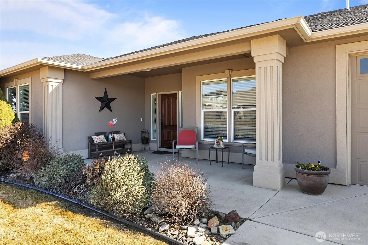 4806 Indian Ridge Drive photo 1