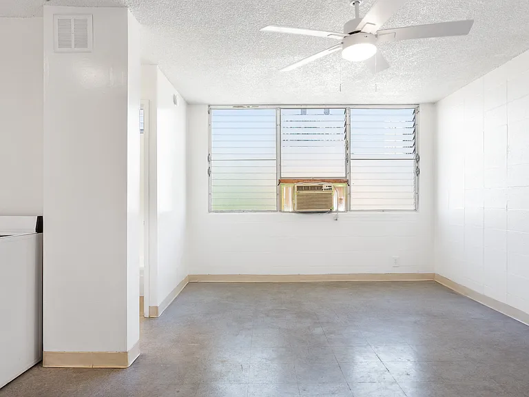 727 Pumehana St #306 — Photo 1