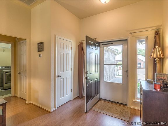 2nd image of 8305 E Norman St