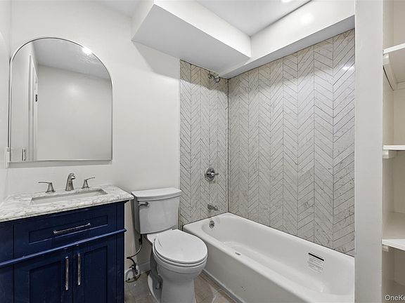 4th image of 83A Cooper Street
