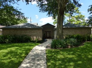 8214 Trica Ct, Houston, TX 77040
