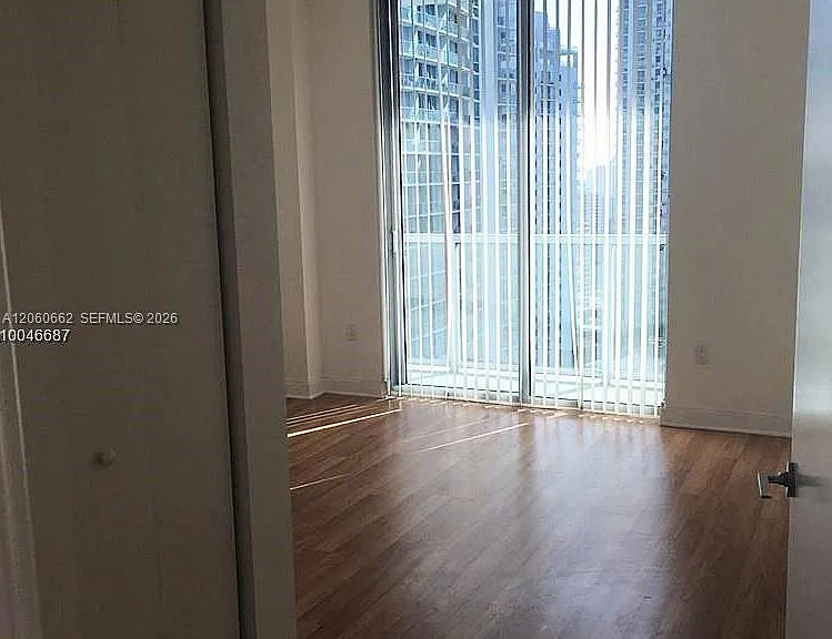 79 SW 12th St #3006-S — Photo 3