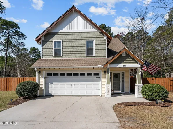 106 Emerson Ct, Hampstead, NC 28443