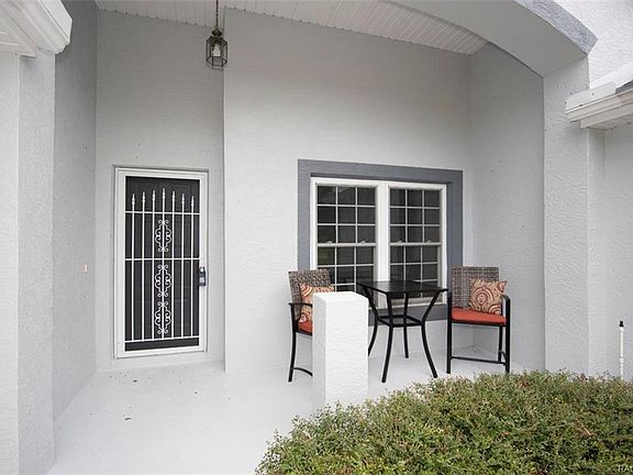 3rd image of 3430 N Tamarisk Ave