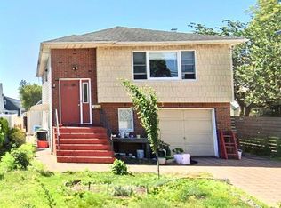 233 Grand Ave, West Hempstead, NY 11552