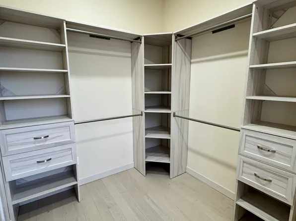 1221 Church Avenue image 18 of 21