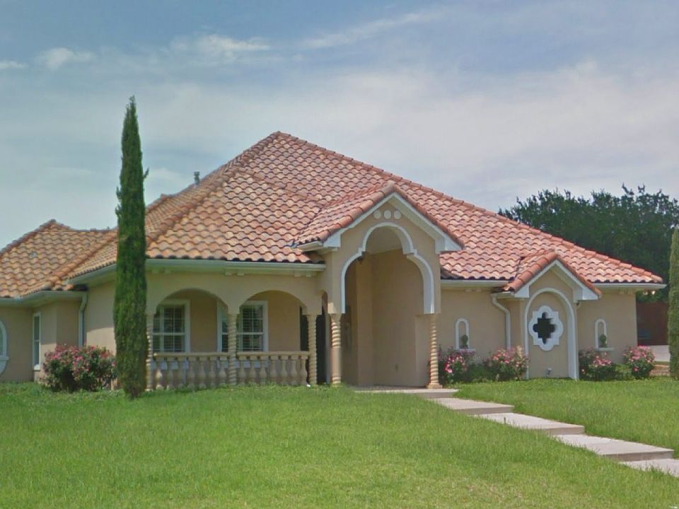 1509 Vista Verde Front View