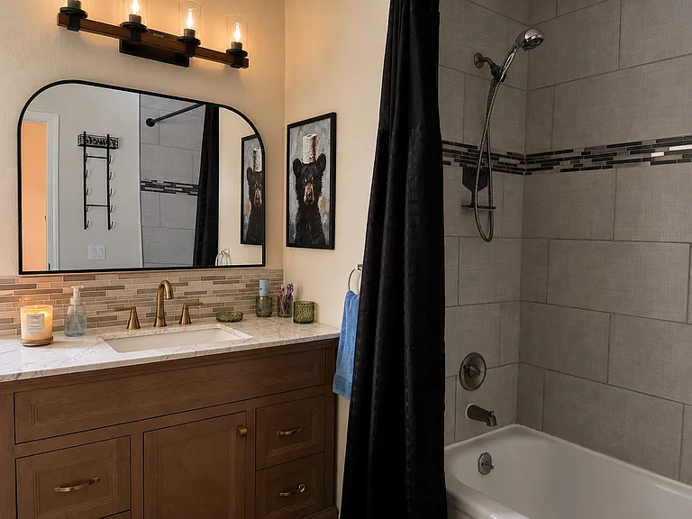 8391 Majestic Dr — Photo 8