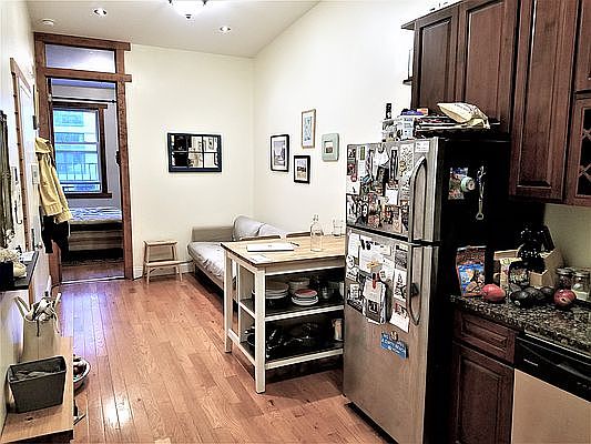 2nd image of 67 Richardson St APT 3R