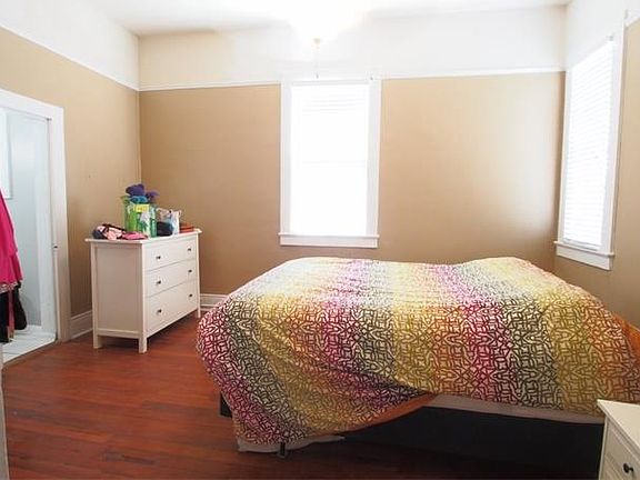 5th image of 5373 Magazine St