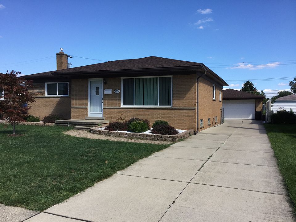 2nd image of 8504 Kinloch St