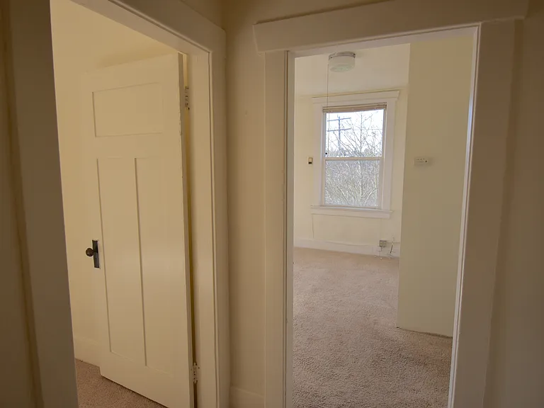 100 N 39th St #6 — Photo 9