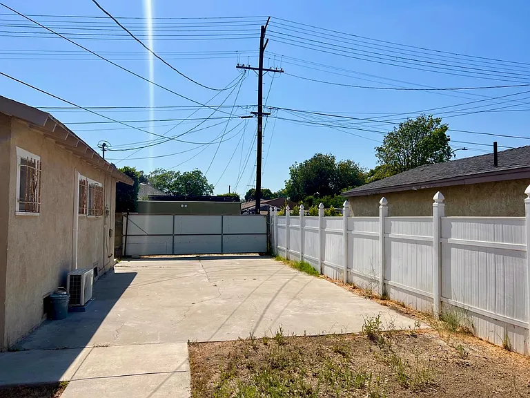 3007 Dalton Ave. — Photo 20