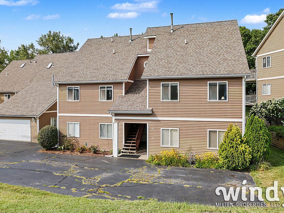 1st image of 5632 N Watervliet Rd APT 23