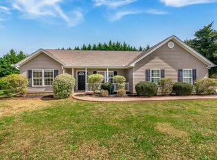 1316 Memorial Drive Ext, Greer, SC 29651