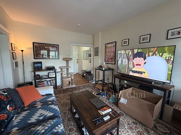 4th image of 1634 Commonwealth Ave APT 7
