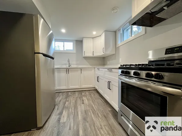 2620 Victoria Ave E #3, Thunder Bay, ON P7C 1E7