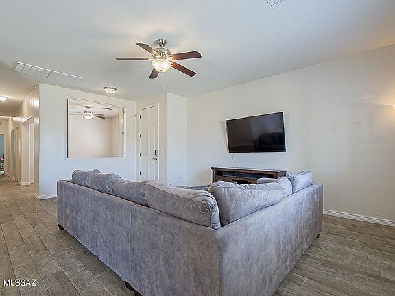 5th image of 5075 E Kittentails Dr
