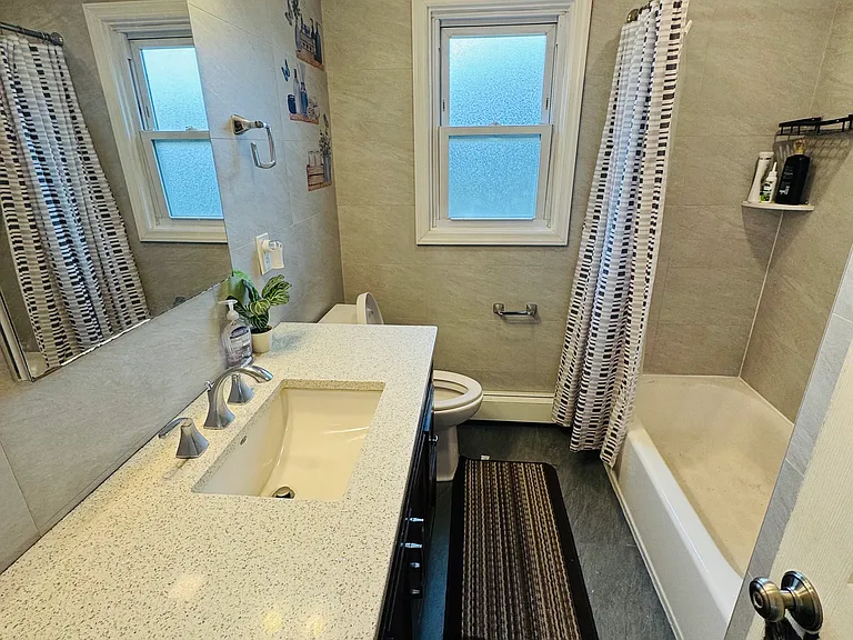 7 Sinnock Ct — Photo 5