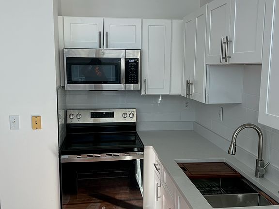 Sparkling new kitchen