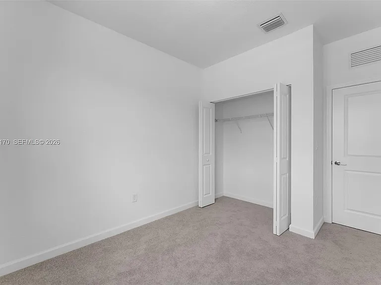 191 SE 11th Ave #0 — Photo 26