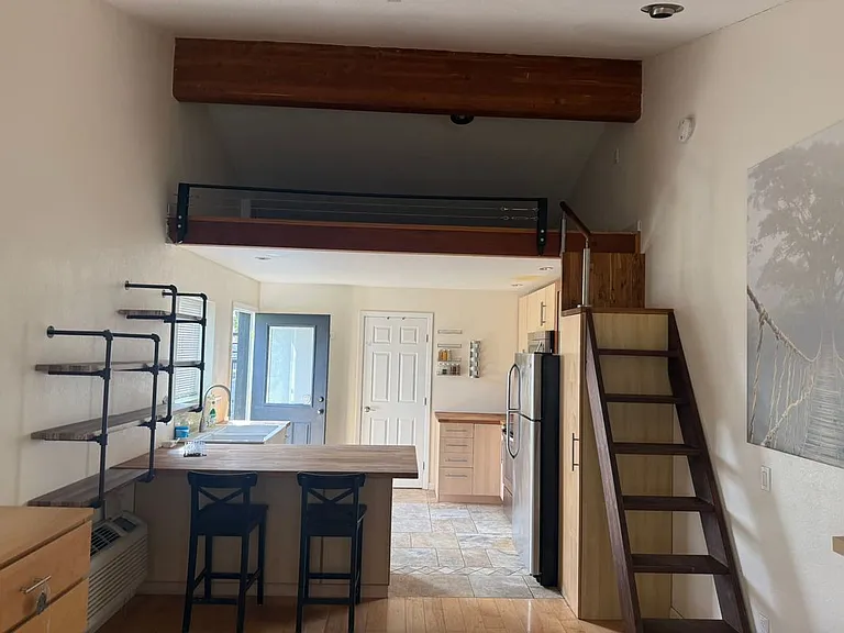 4617 East Hwy #20 — Photo 4