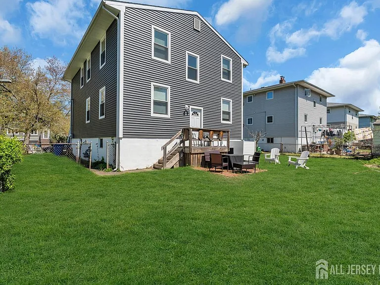 36 Van Buren Ave — Photo 29